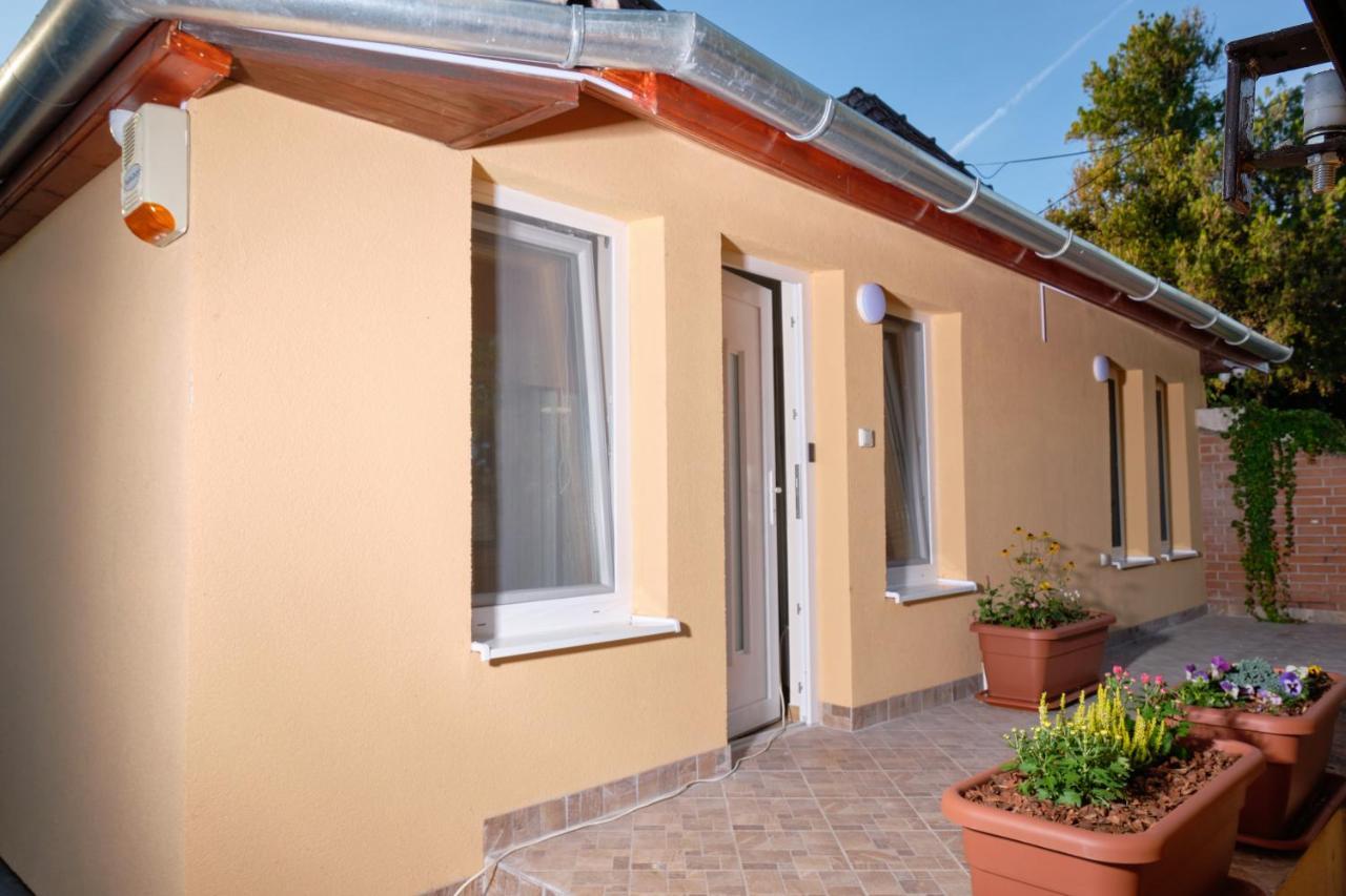 Kincses Sziget Apartman Rackeve Exterior photo