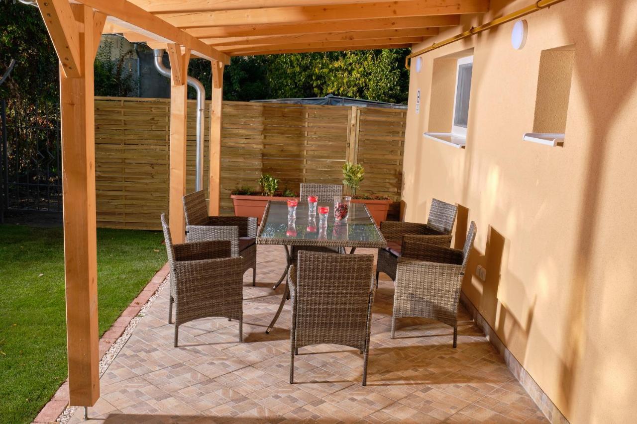 Kincses Sziget Apartman Rackeve Exterior photo